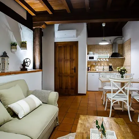 Puente De La Juderia Country house *