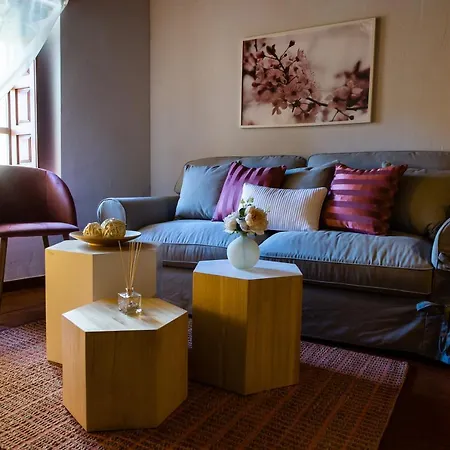 Puente De La Juderia Country house *