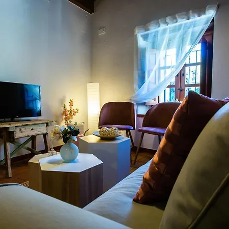 Country house Puente De La Juderia *